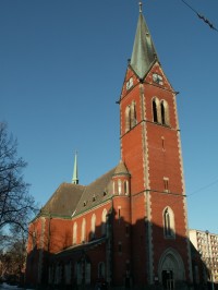 Die Herz Jesu-Kirche, auch Rote Kirche genannt